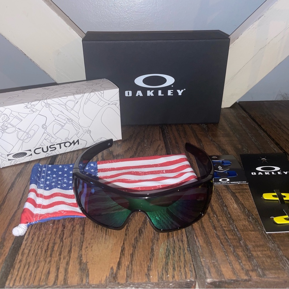 COPY - Brand New Custom Oakley BatWolf Sunglasses